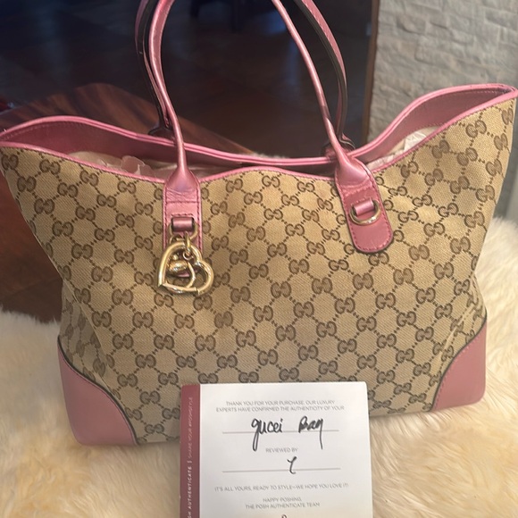 Authenticated Gucci tote - Picture 1 of 13